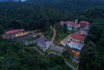 Broad Bean Resort & Spa