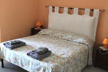 ベッドアンドブレックファースト Cascina La Barona