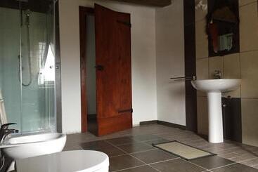 민박 La Residenza Piacentina