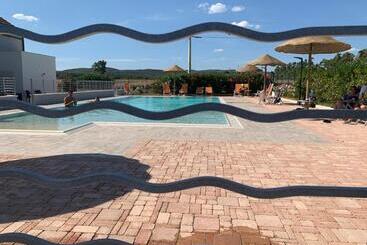 בית מלון כפרי Letizia