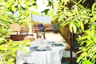 B&b Domus Tiberio