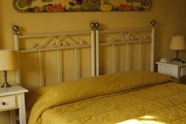 تختخواب و صبحانه Corte Capitani