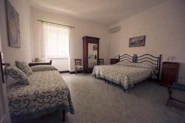 Bed and Breakfast Masseria Perronello Country House