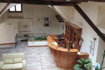 צימר Casa Religiosa Di Ospitalità San Ponziano