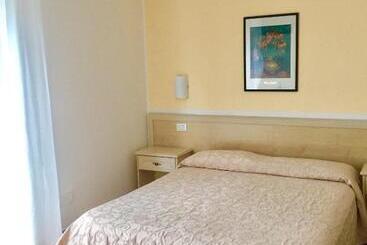 هتل Villa Emma Malcesine