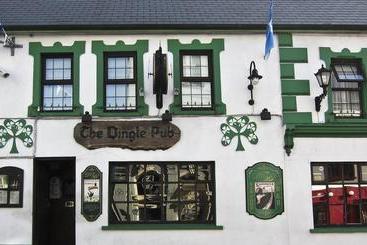 Bed and Breakfast The Dingle Pub Rooms