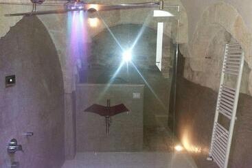 Aamiaismajoitus (B&B) Antico Mondo Rooms & Suites