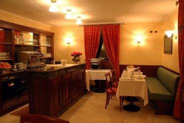 בית מלון כפרי Albergo Da Nando