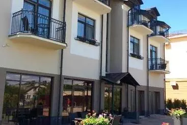 Hotel 903