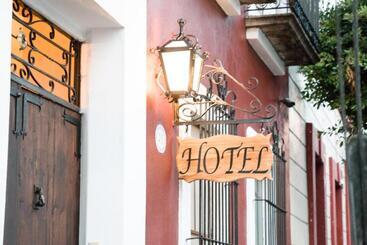 هتل Rincón Poblano