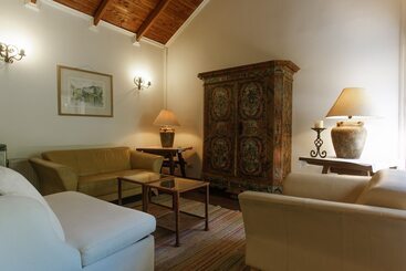 Hotel Posada Del Río   Parque Metreñehue