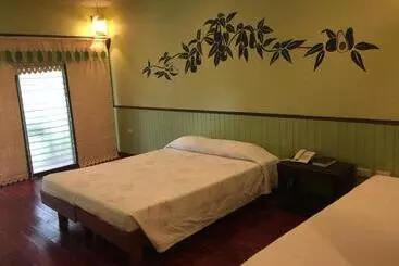 Hotel Bohol Bee Farm