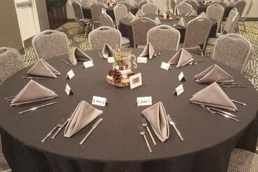 هتل Holiday Inn & Suites Decatur Forsyth, An Ihg