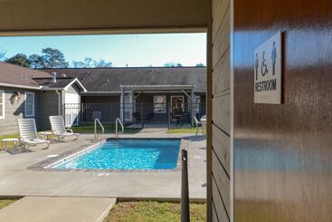 Мотель Stagecoach Inn Woodville