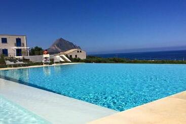 Апартаменты Cala Azzurra Macari Bed And Breakfast And Holidays House