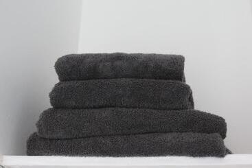 관광객 아파트 City Centre Great Location Parking   Fast Wifi