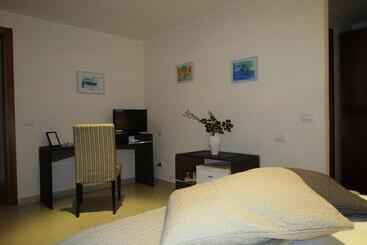 بيت ريفى Terme E Spa Assolatina Agriturismo