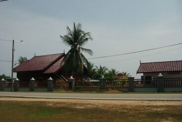 游客公寓 Bayu Beach Penarek