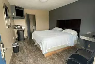 ホテル Economy Inn