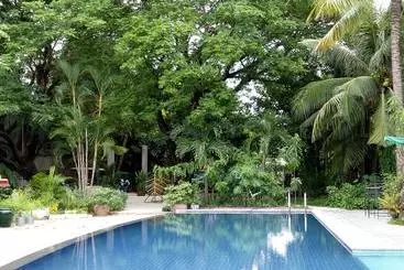 Samathi Lake Resort