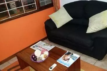 ベッドアンドブレックファースト Acacia Guest House