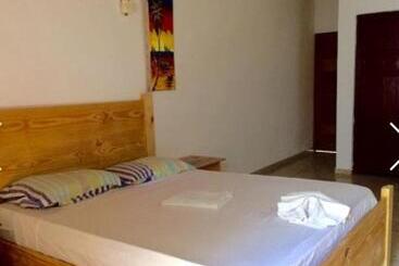 هتل El Currican Juan Dolio