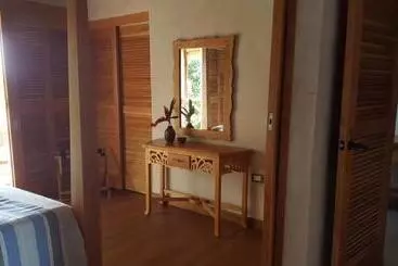 هتل Isleta El Recedo