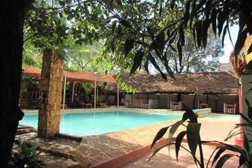 هتل Le Village Diego