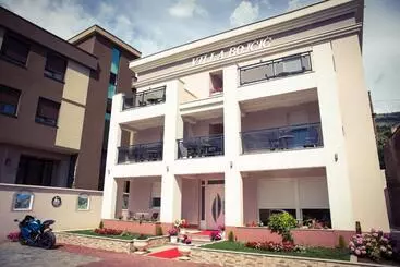 تختخواب و صبحانه Villa Bojcic