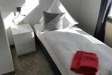 Alberg Pension Am Stadtrand