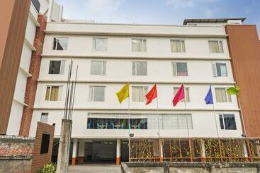 Treebo Tryst Hotel The Kalyaniz