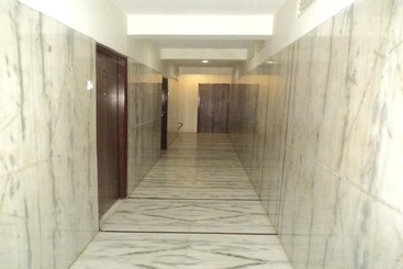 Hotel Room Maangta 132   Vile Parle West