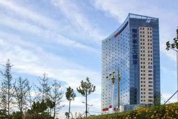 호텔 Howard Johnson Xiangyu Plaza Linyi
