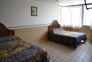 هتل Plaza Romo