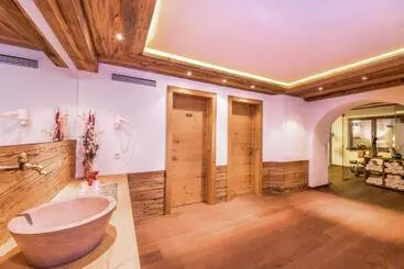 ベッドアンドブレックファースト Pension Restaurant Dorfalm