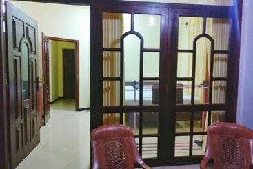 مبيت وإفطار Villa Happy Home