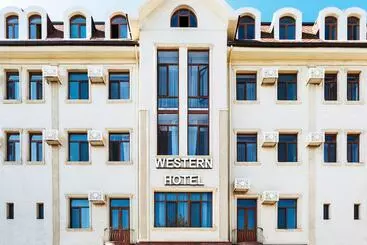 Hotelli Western Suites
