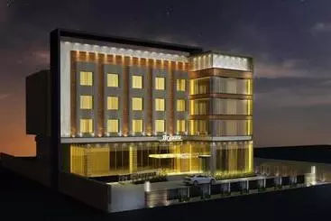 Centrum Hotel By Brijwasi