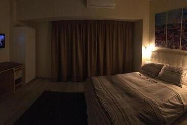 تختخواب و صبحانه Morra's Home