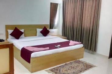 Hotel Kaka S Sai Krupa