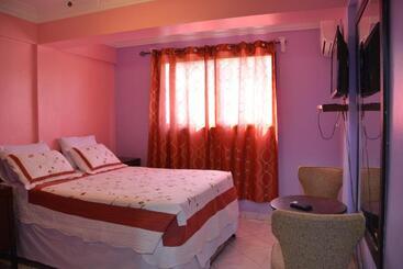 هتل Tabarre 's Palace