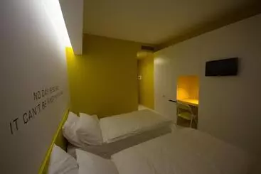 Bed and Breakfast Bed 'n Design