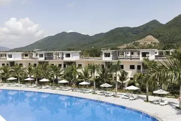 Diamond Bay Condotel  Resort Nha Trang