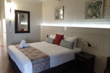 The Olive Tree Motel