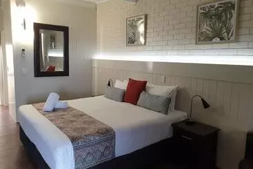 The Olive Tree Motel