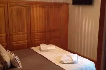 ペンション Chambres Les Plantous De Severo