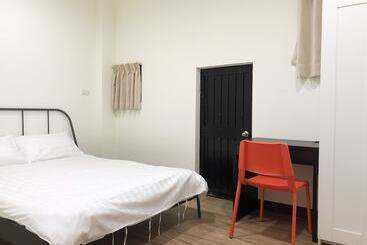 پانسیون Delicateperfume