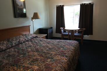 Motel Beaverton Budget Inn