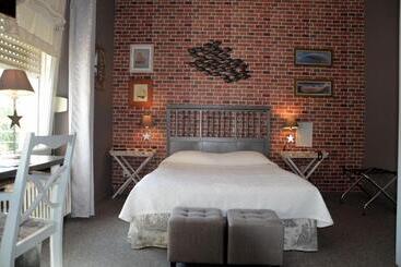 هتل Hôtel Vauban