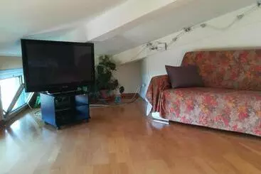 تختخواب و صبحانه Mansarda Raggio Di Sole